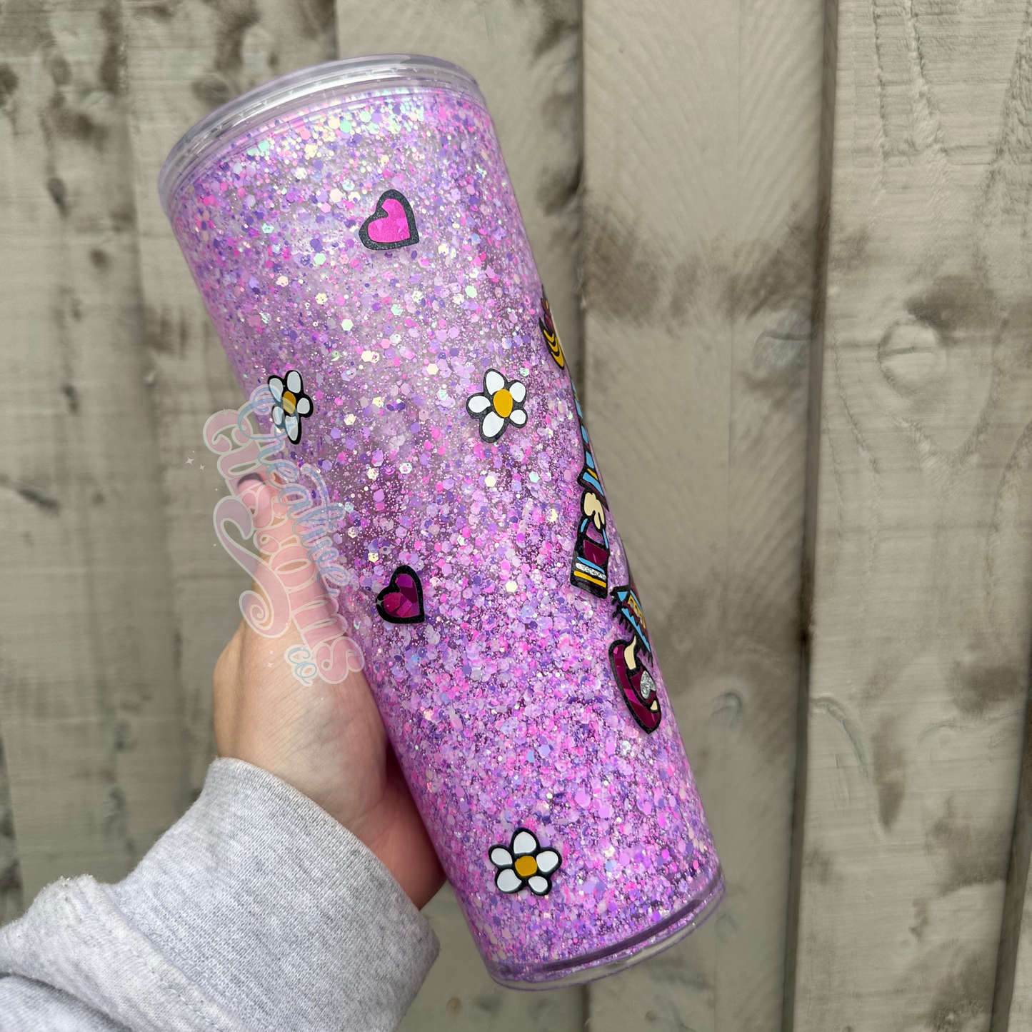 00’s Chick Snowglobe