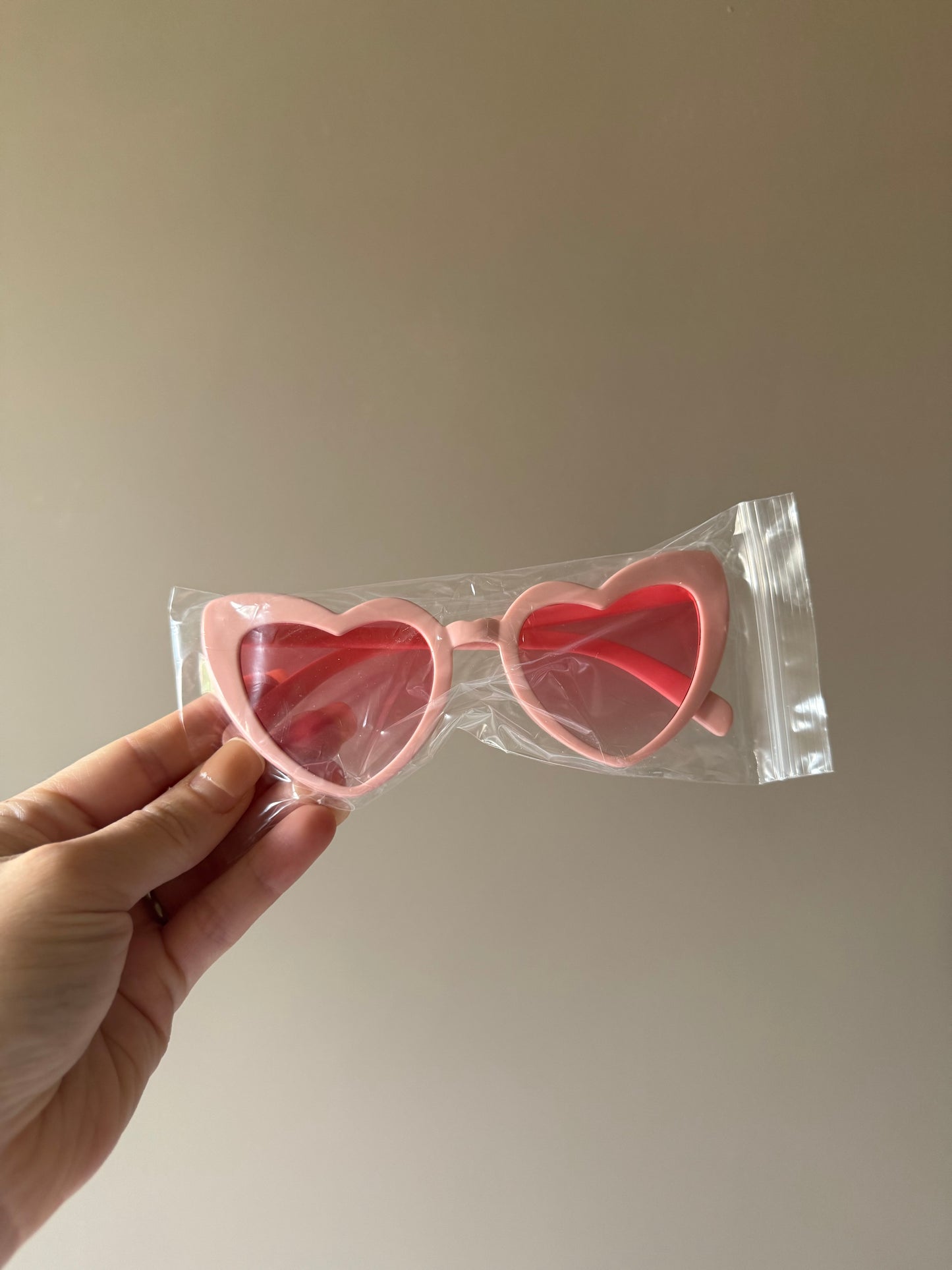 DESTASH - pink sunglasses